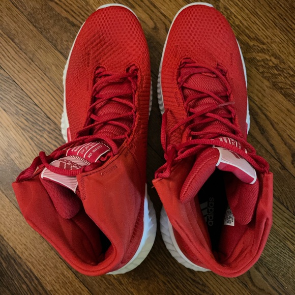 Red 🔥 - Picture 2 of 7